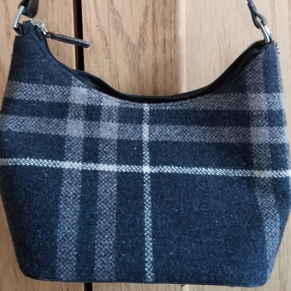 Purse - Picture 3 of 5